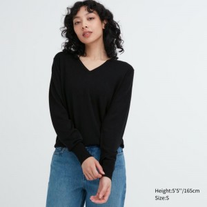 Black Women Uniqlo Extra Fine Merino V-neck Long-sleeve Sweaters | USA HFKLY-1352