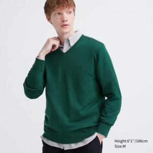 Green Men Uniqlo Extra Fine Merino V-neck Sweaters | USA IPDUL-7501