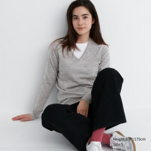 Grey Women Uniqlo Extra Fine Merino V-neck Long-sleeve Sweaters | USA MDFWI-6178