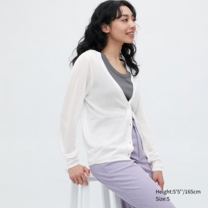 White Women Uniqlo Light V-neck Long-sleeve Cardigan | USA WORIN-0896