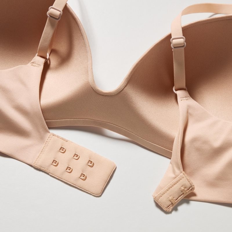 Beige Women Uniqlo Wireless (3d Hold, New Sizing) Bras | USA BKEIA-1570