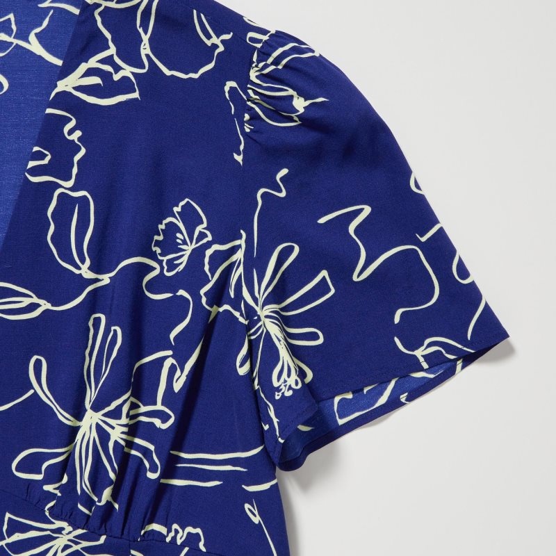 Blue Women Uniqlo Printed V-neck Short-sleeve Flare Dress | USA WZXEO-5820