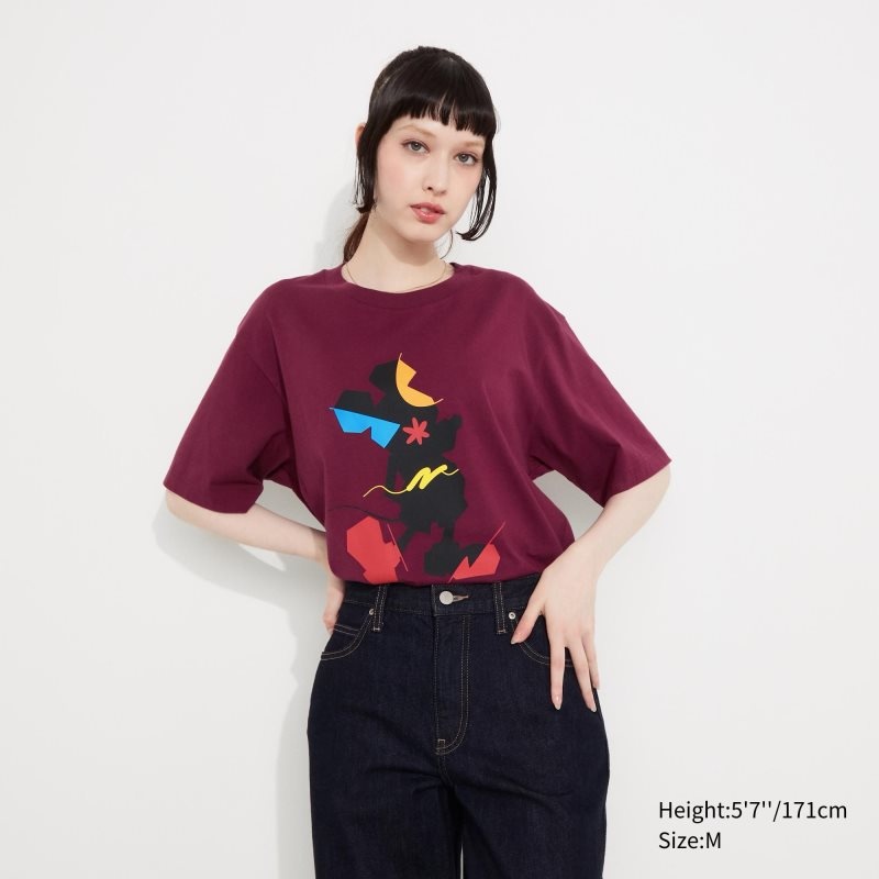 Burgundy Women Uniqlo Mickey Stands Ut (Short-sleeve Graphic) T Shirts | USA GOMAU-2568