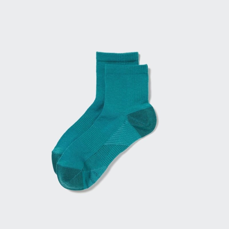 Olive Men Uniqlo Sports Half Socks | USA SCJHR-7913